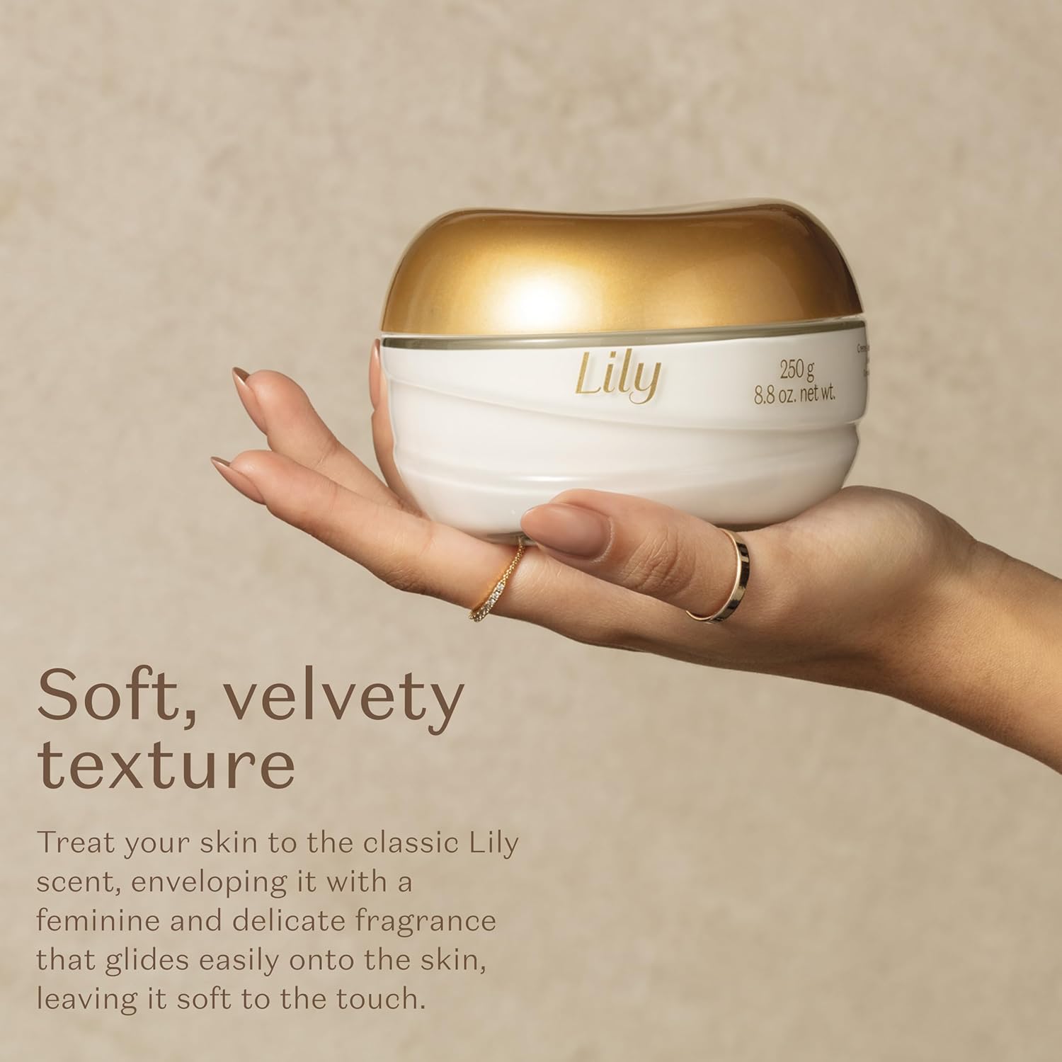 O Boticário Lily Moisturizing Body Cream | Scented Body Lotion | Lily Flower Long Fragrance and 48 Hours of Hydration | 250g